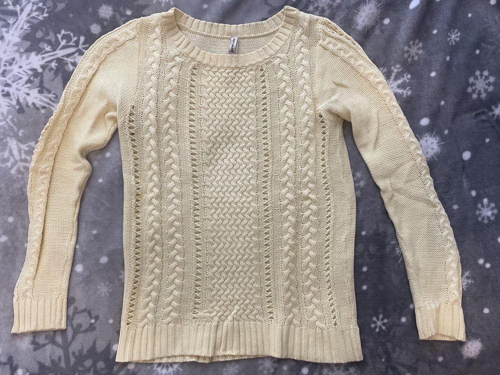 Sweter stradivarius rS