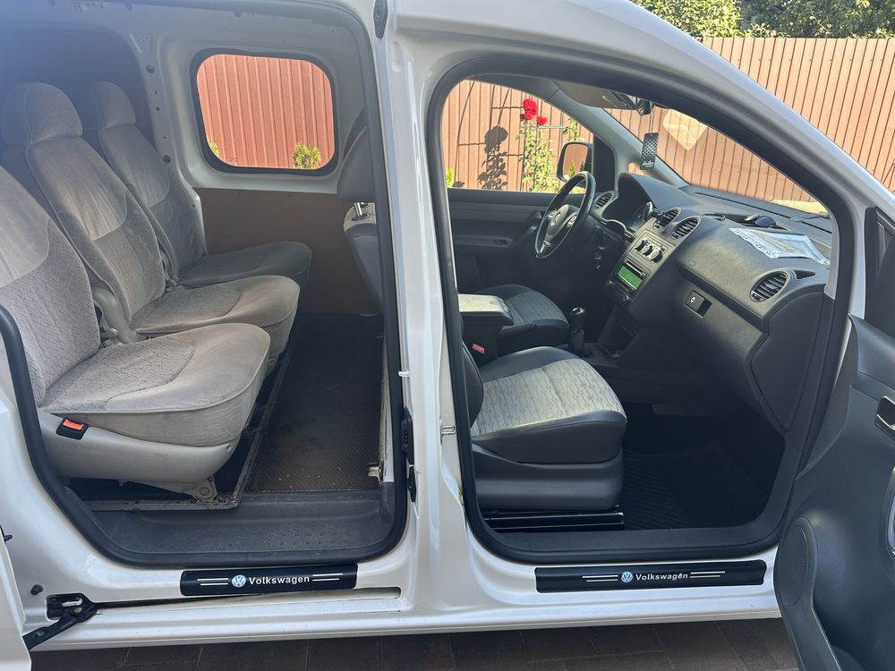 Volkswagen Caddy Maxi 2013