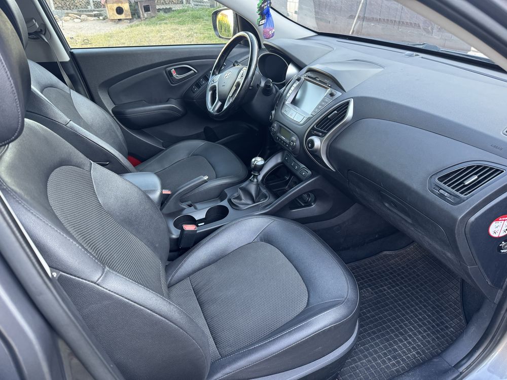 Hyundai ix35 2.0 crdi 184KM - 4x4 - ksenon - salon Polska