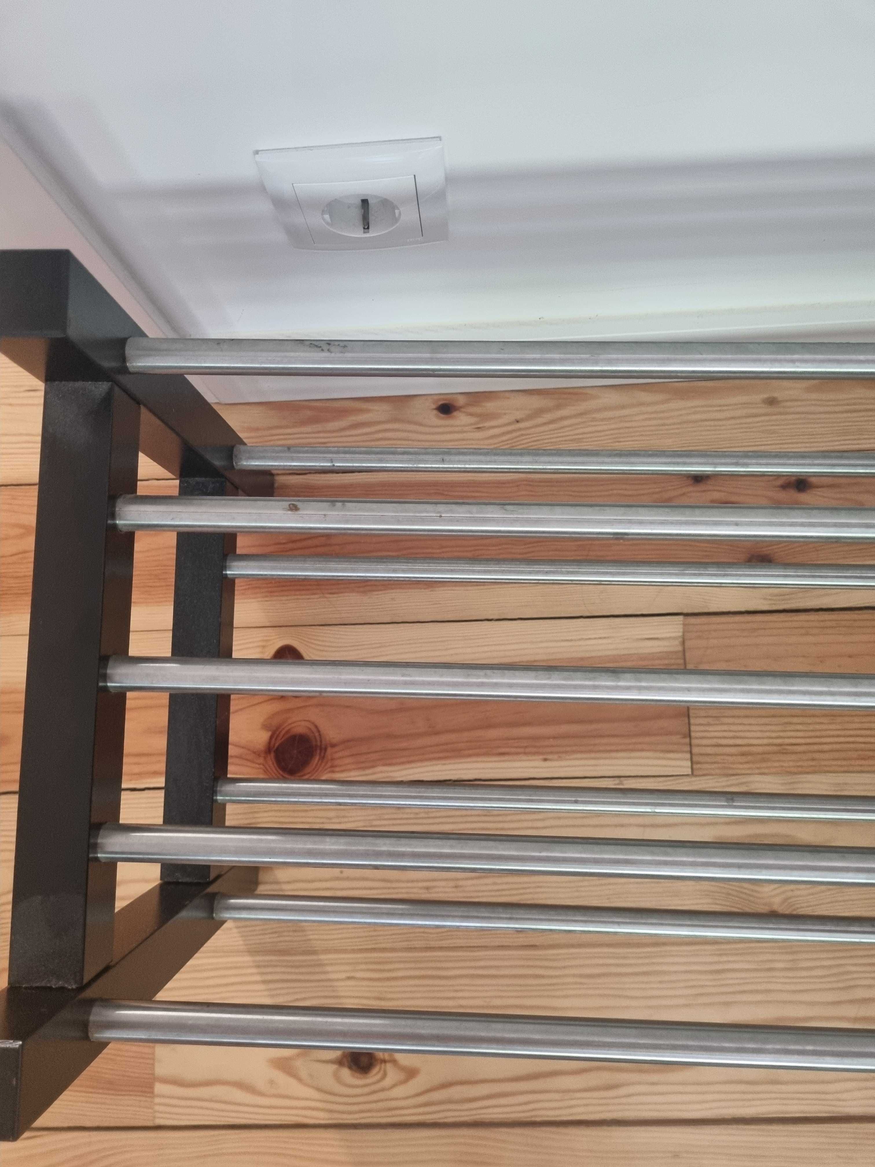 TJUSIG
Sapateira/shoe rack