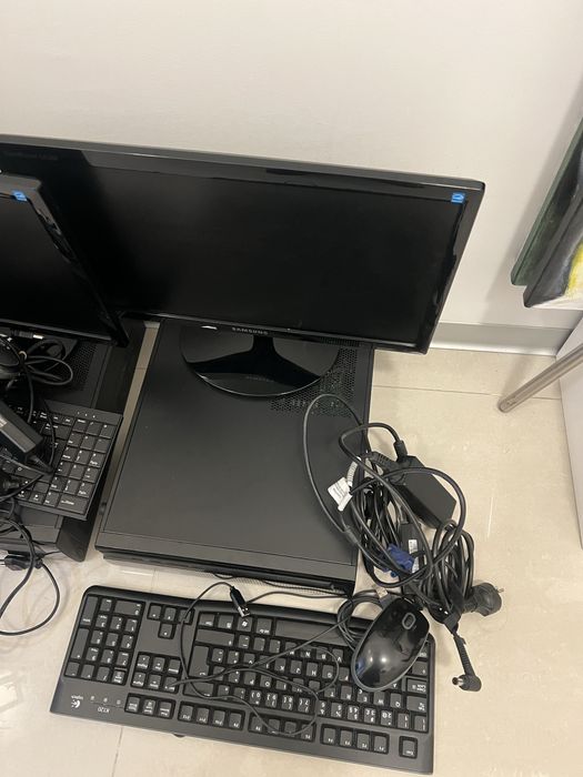 Computador. Ecran. Teclado e Rato