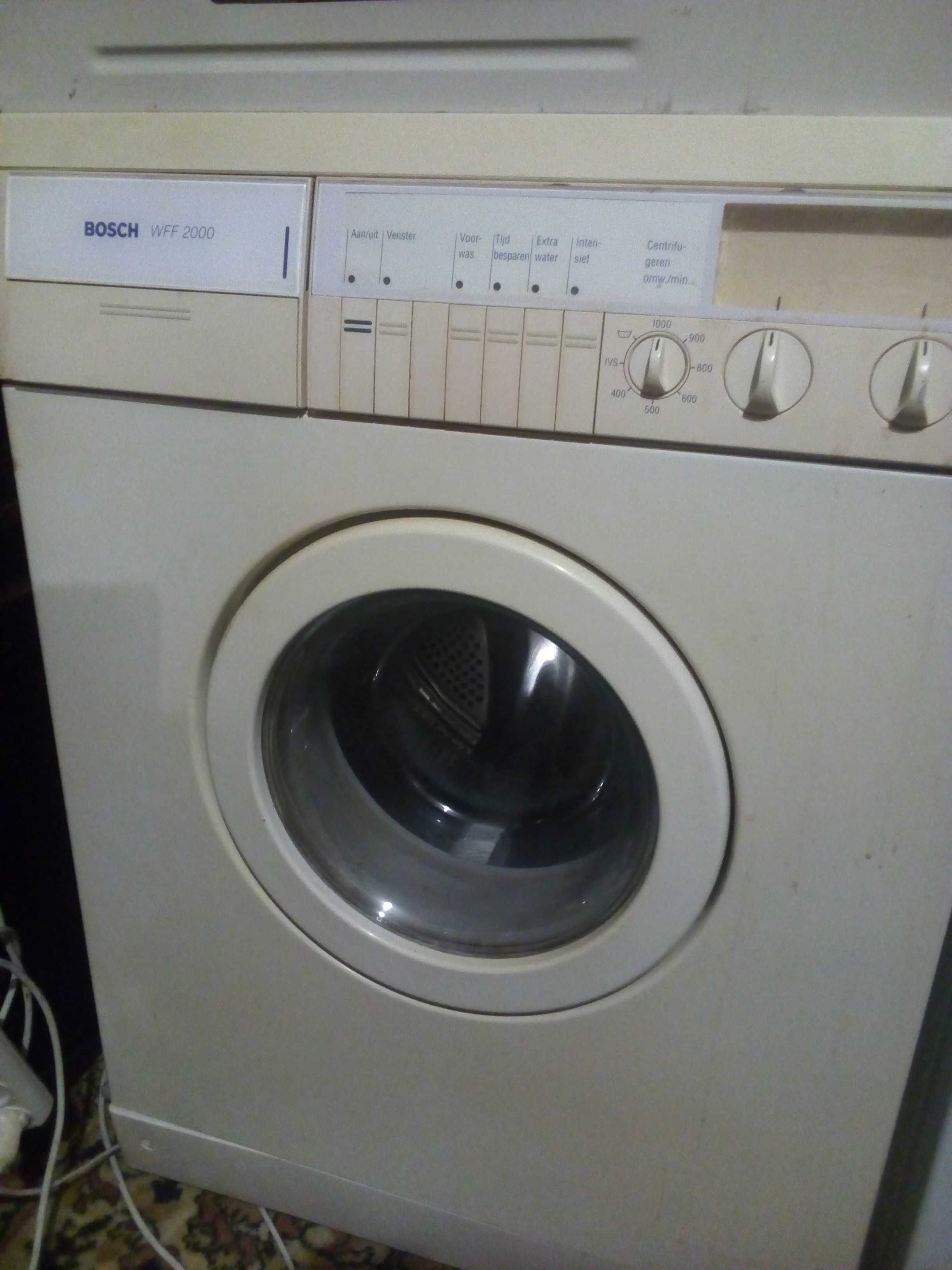 Продам стиральную машину Bosch wwf 2000