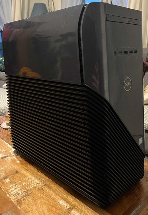 Komputer stacjonarny DELL, Intel Core i7, GTX 1060, 16GB RAM, SSD, HDD