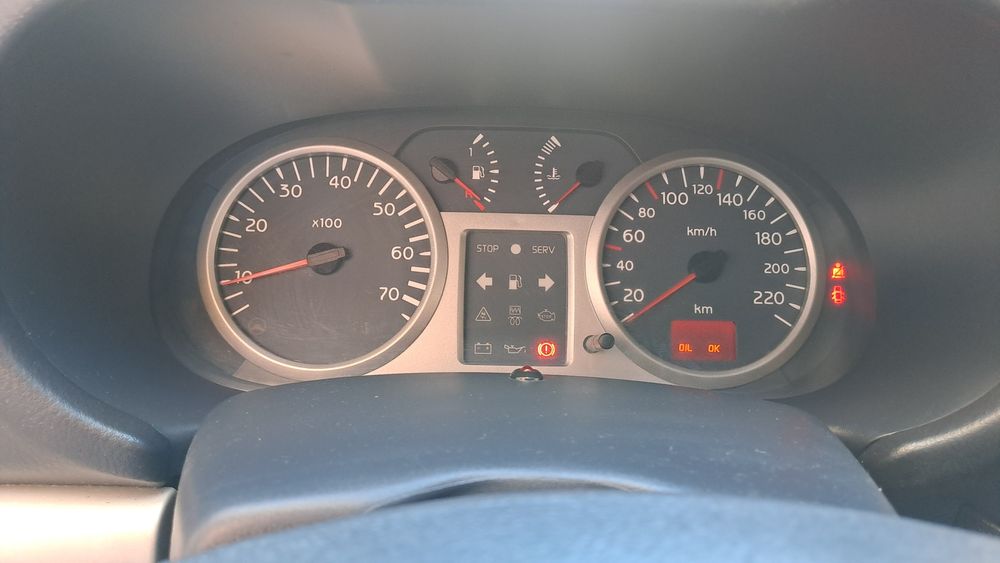 Renault Clio Cinza