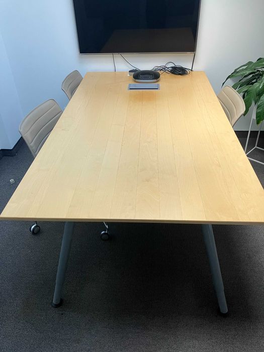 Stół konferencyjny IKEA GALANT – 195 × 110 × 70 cm