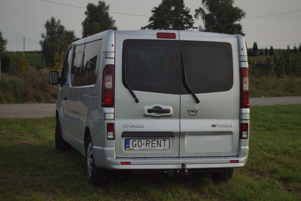 Wynajem busa 9-osobowego Opel Vivaro!! Winiety!! Wolne wakacje!!