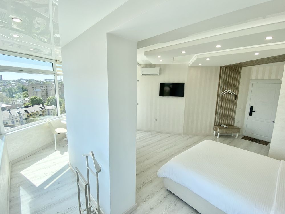 Панорамна SKY HOUSE квартира. Безконтактне заселення!