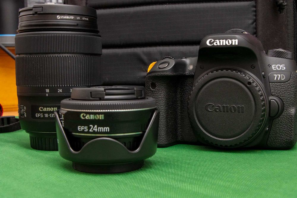 Máquina Fotográfica Reflex CANON EOS 77D + 18-135mm + 24mm