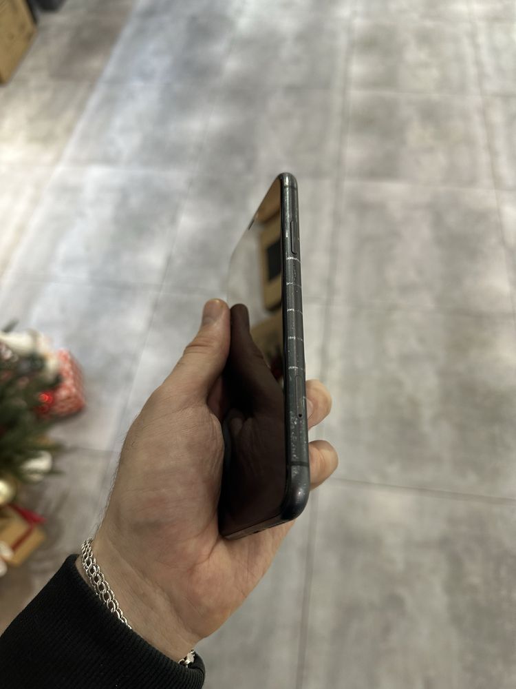 iPhone 11 128GB Black Neverlock