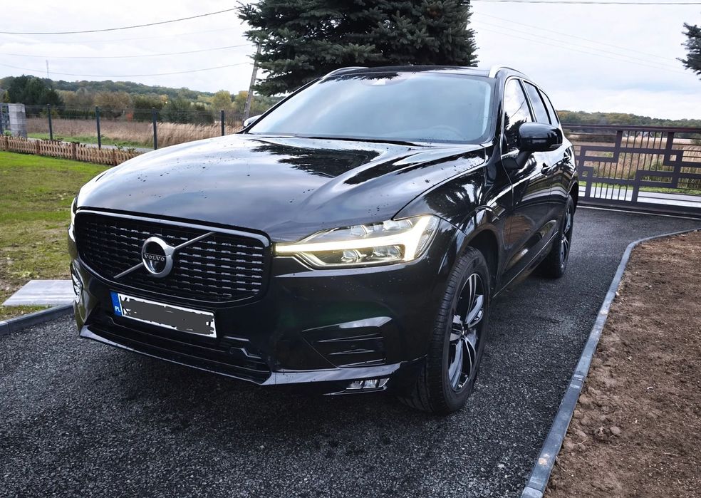 Volvo XC 60 T5 254km / Kamery 360°/ HeadUp / Harman Kardon / Full Led