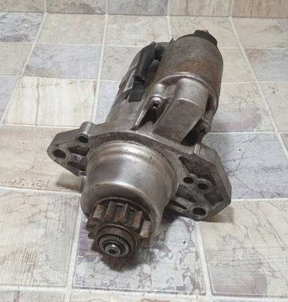 Стартер NISSAN ALMERA N16  TINO V10 2.2 dCi 2003- 233008H801