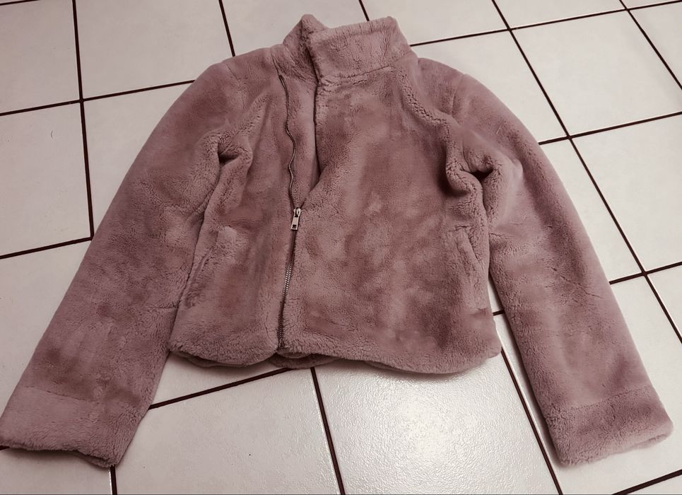 Куртка з імітації хутра