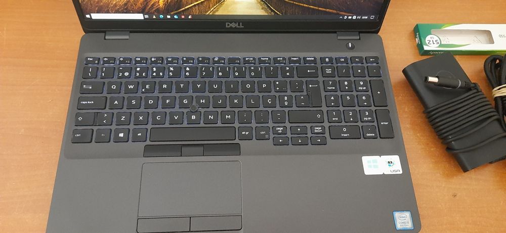 Dell Latitude 5500 8ªG|15.6" IPS|I5-8365u-Vpro|16G|M.2-512|R+M|W11