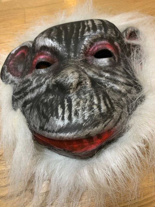Маска обезьяны Кинг -Конг