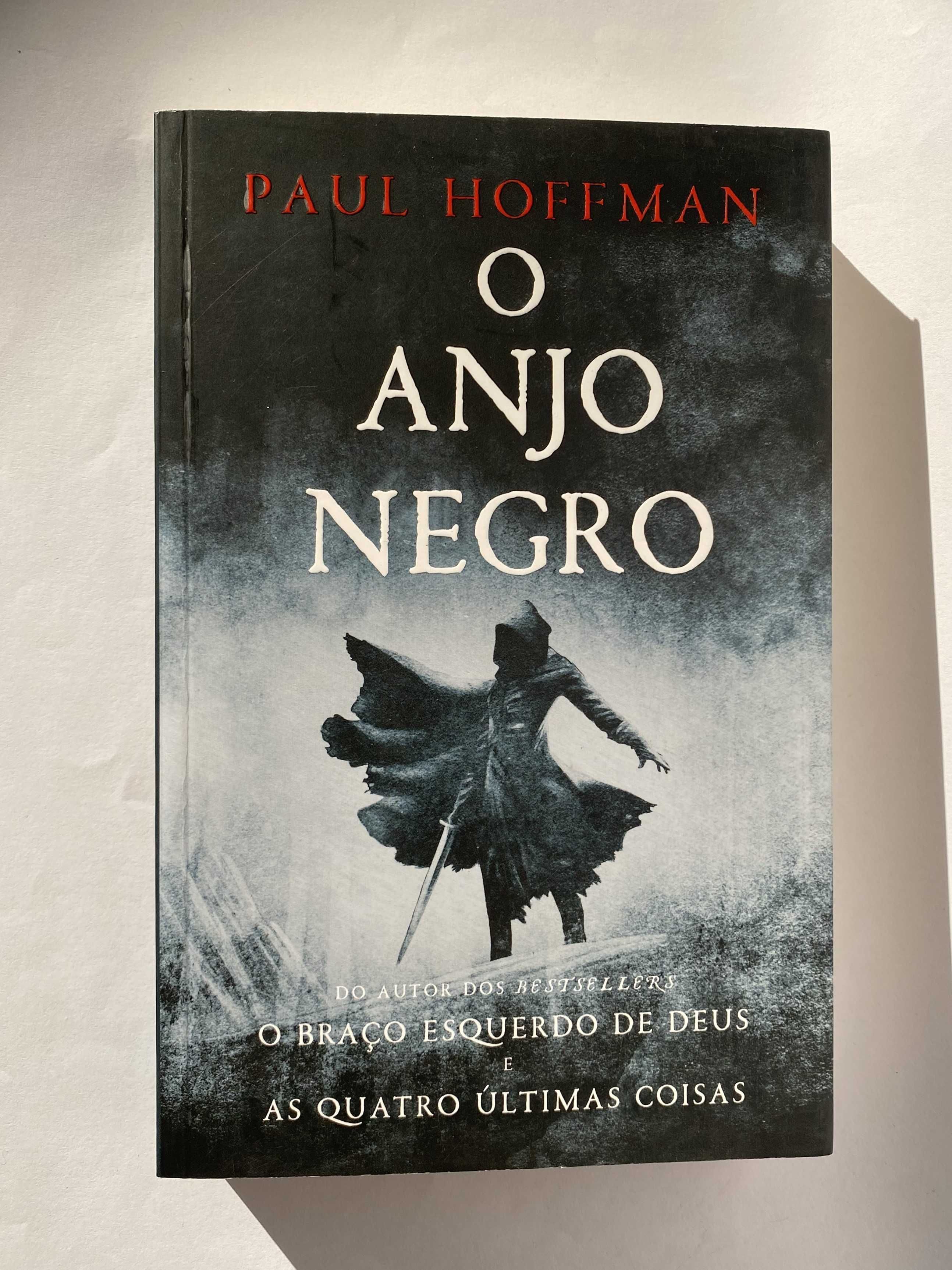 Trilogia "O Braço Esquerdo de Deus"