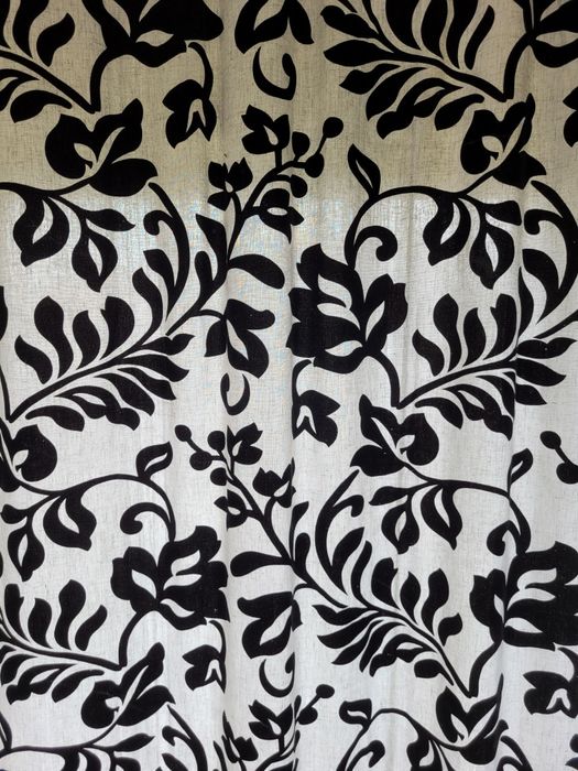 Komplet 2 dużych zasłon Eurofirany, welurowy wzór kwiaty/liście