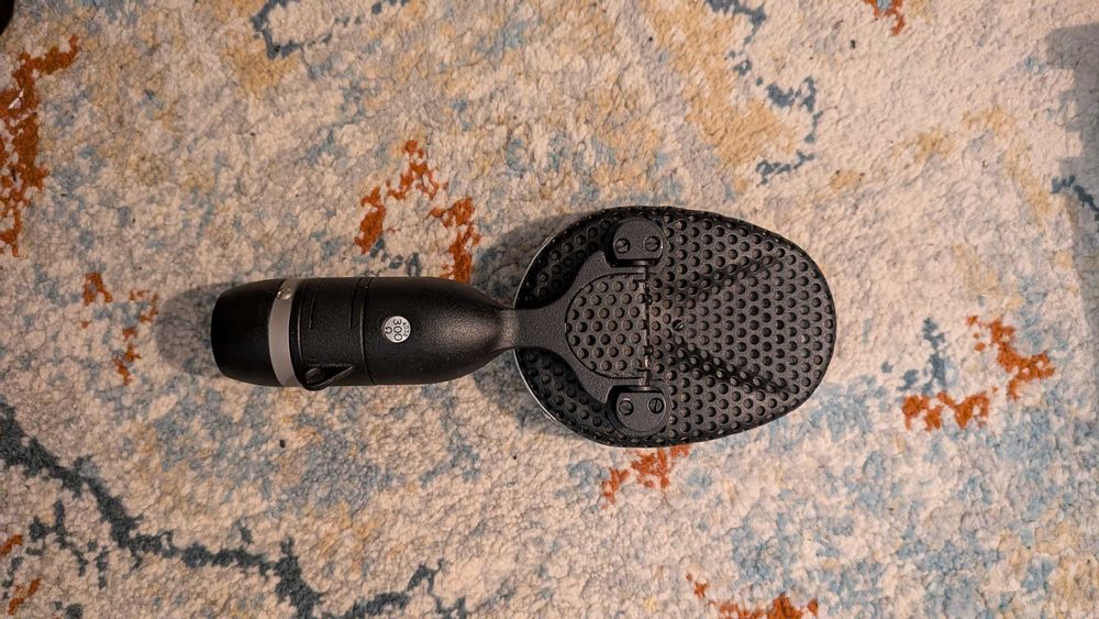 Coles 4038 - Ribbon Mic