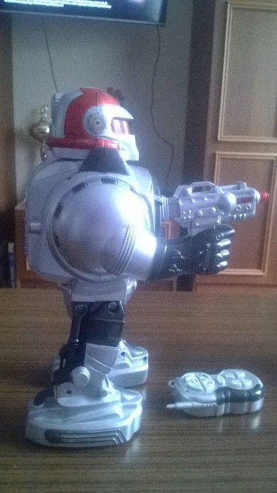 zabawka-robot