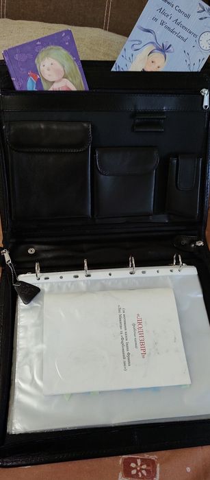 Дипломат, шкіряний, тривожна валізка для документів