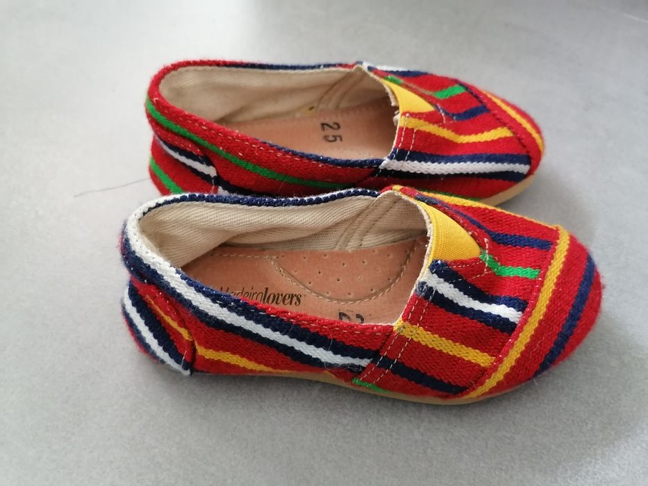 Alpercatas Madeirenses Novas