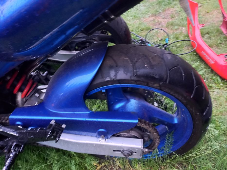Honda hornet 600 pc34 silnik rama z dokumentami zbiornik pompa osłona