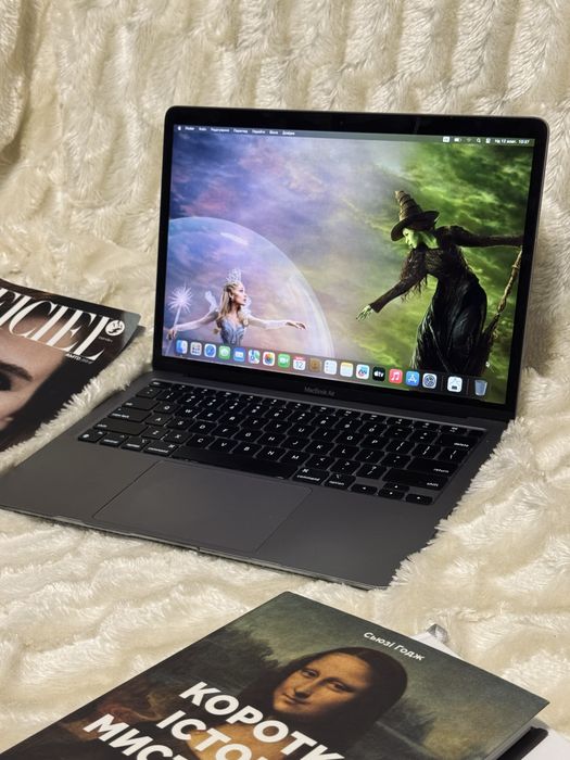Apple MacBook Air 13” (2020) M1, 8 GB RAM, 256 SSD Space Grey