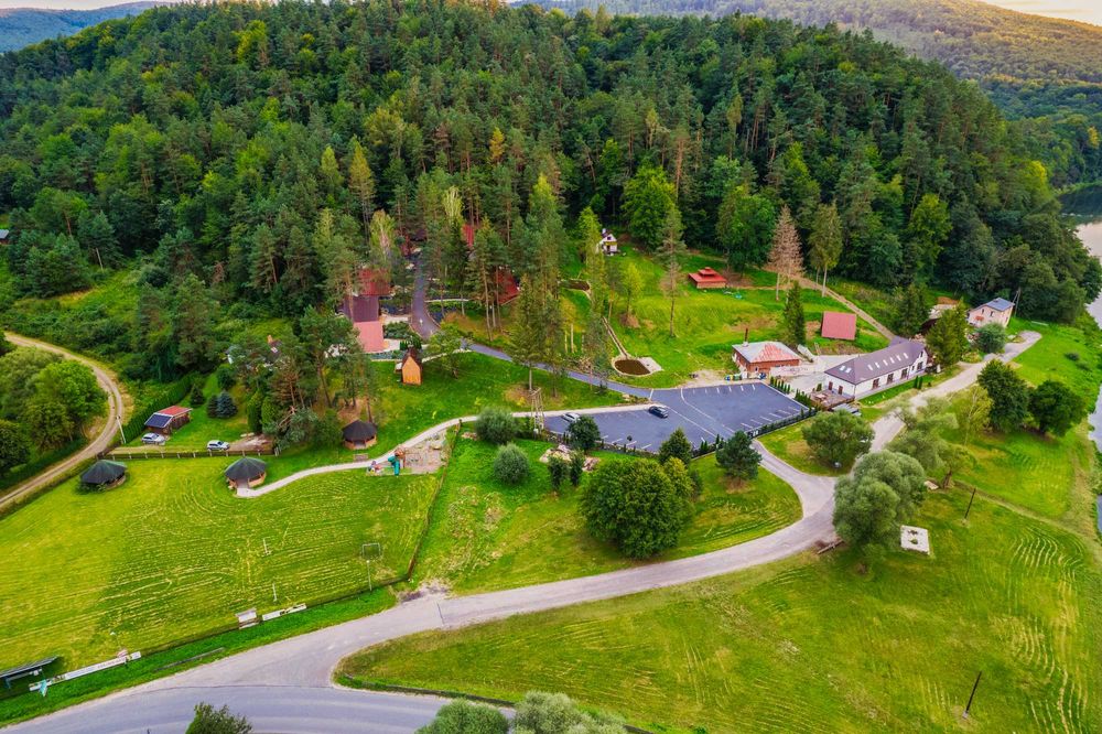 Domek Sylwester Wędkarstwo samodzielny widok Bieszczady noclegi rzeka
