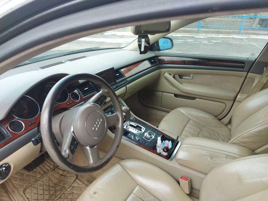Продам Audi A8L, 3.0 бензин/газ, 2005г.в.