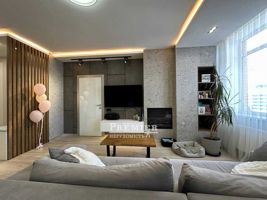 4 комнатная квартира 130 м2 с Дорогим Ремонтом ЖК Дмитриевсий СТИКОН