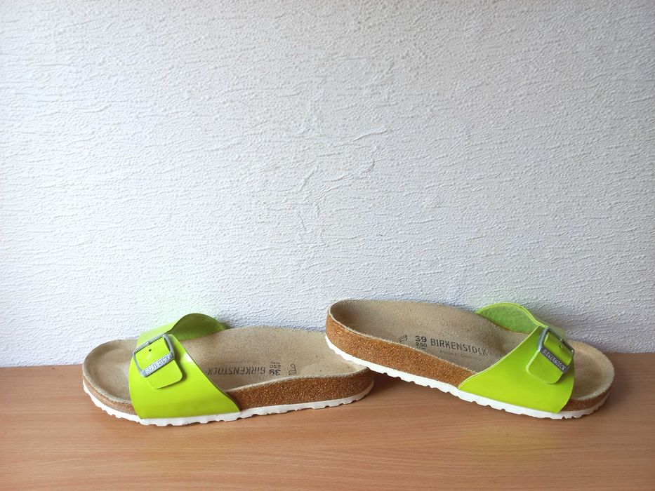 Чудові ортопедичні шльопанці Birkenstock 39 р. устілка 25,7 см