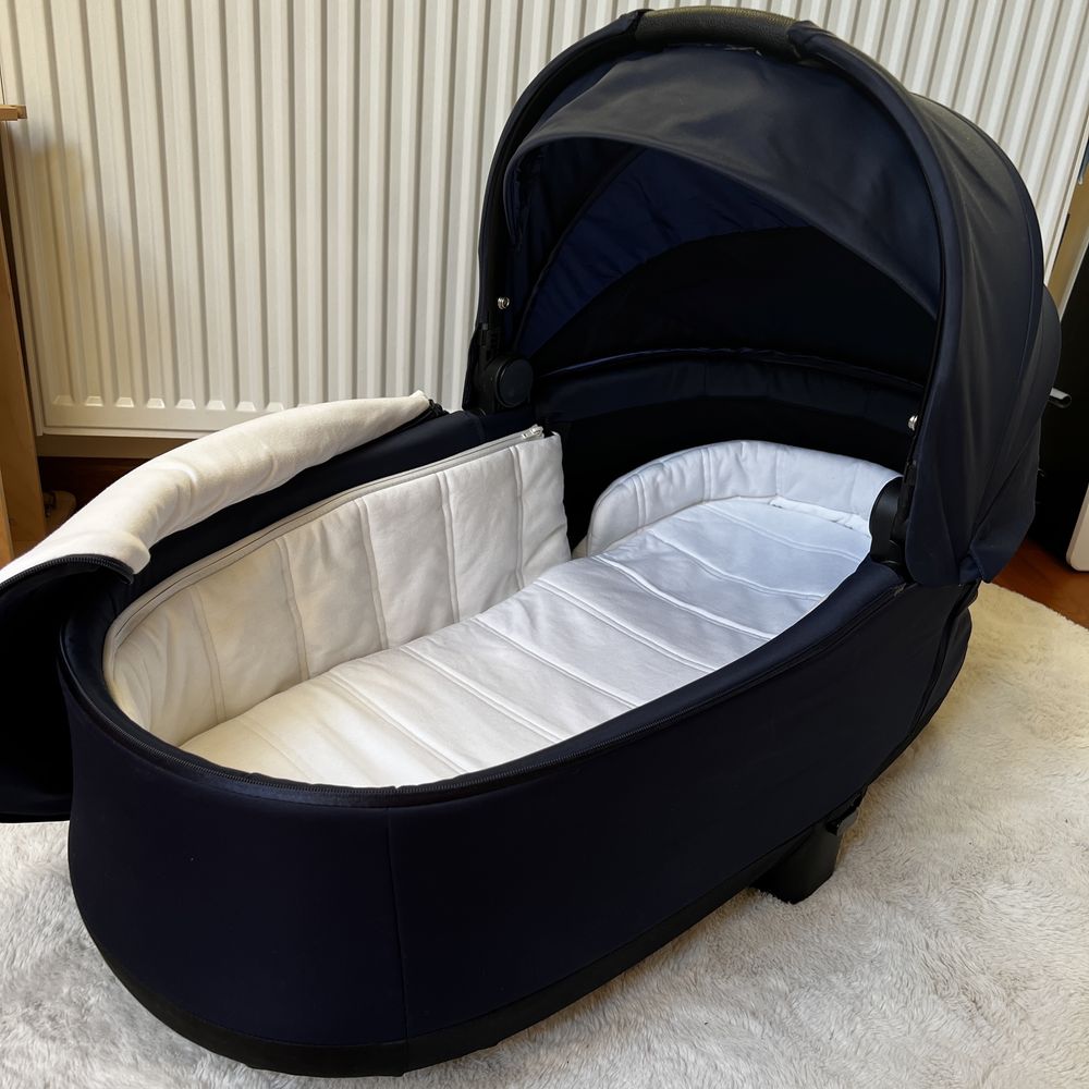 Gondola Cybex Lux Priam Midnight Blue + gratisy