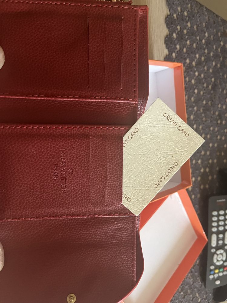 Portwel nowy skórzany Louis Vuitton