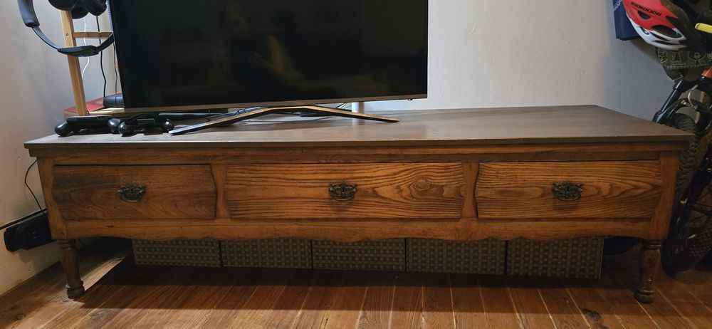 Móvel TV madeira - estilo vintage