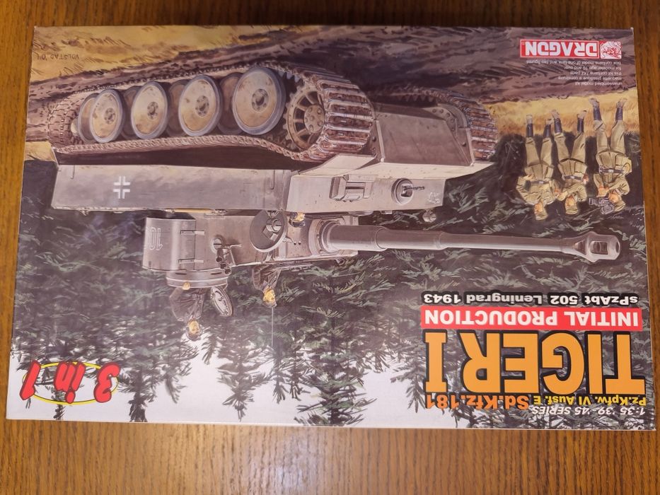 Model do sklejania Dragon 6252 Pz.Kpfw. VI Ausf. E (Sd.Kfz. 181) Tiger