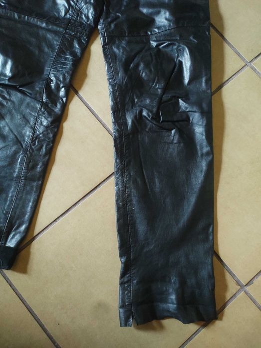 Made in spain spodnie cygaretki z naturalnej skóry XS s