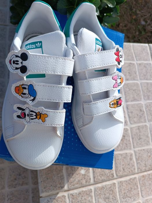 Sapatilhas Stan Smith edição Disney