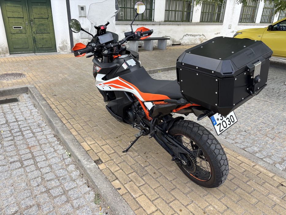 Mota KTM 790 Adventure “R”