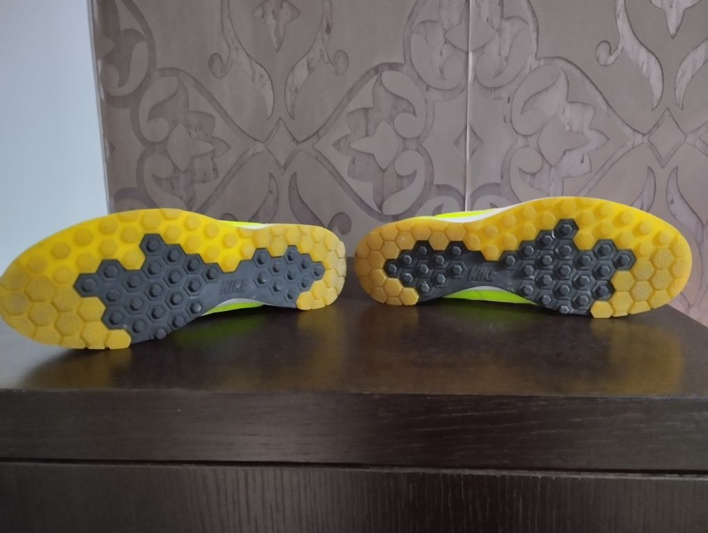 Sapatilhas Nike T45