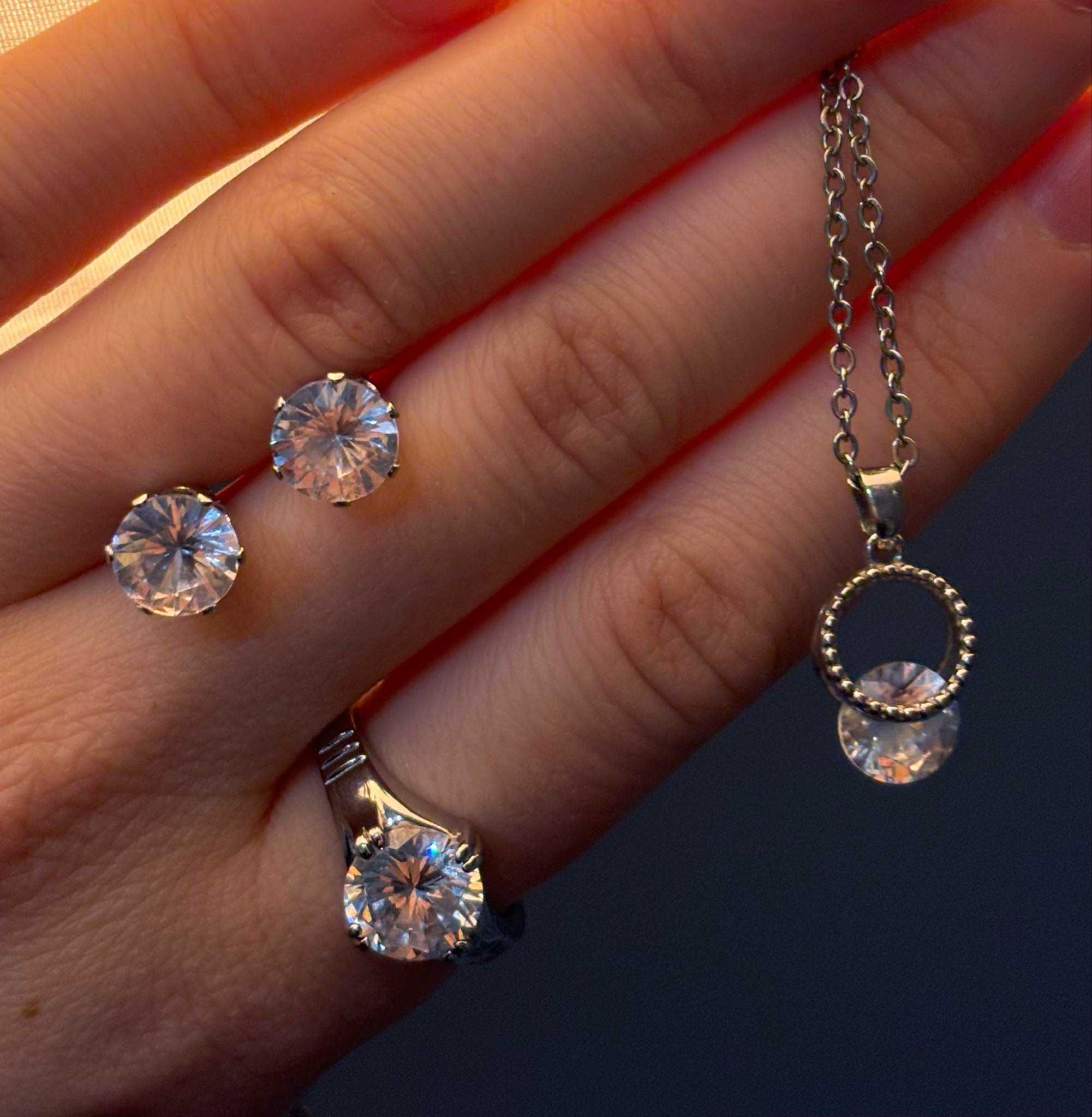 Biżuteria damska zestaw kolczyki wisiorek pierścionek stal szlachetna