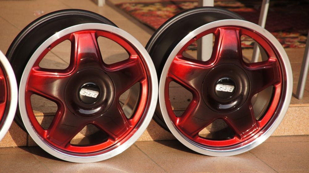 Alufelgi AUDI 8Jx16" et40 5x112 czarny i red candy, polerka rant