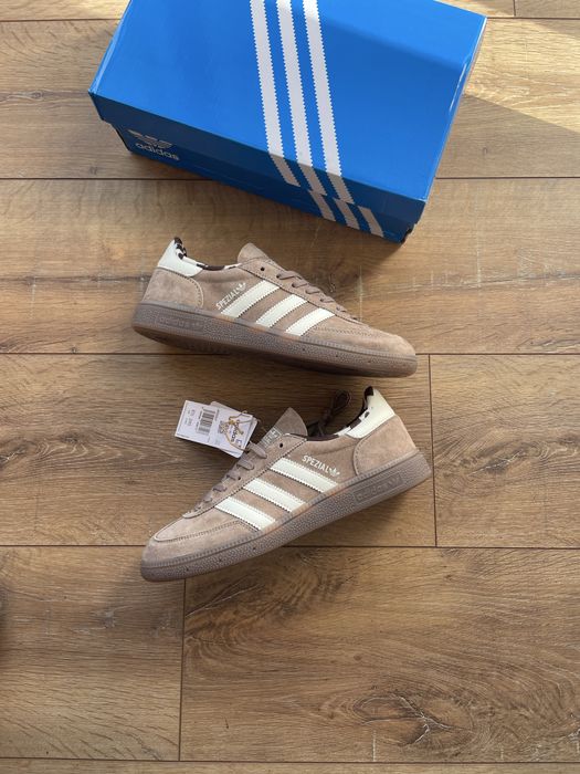 Sapato Adidas 39