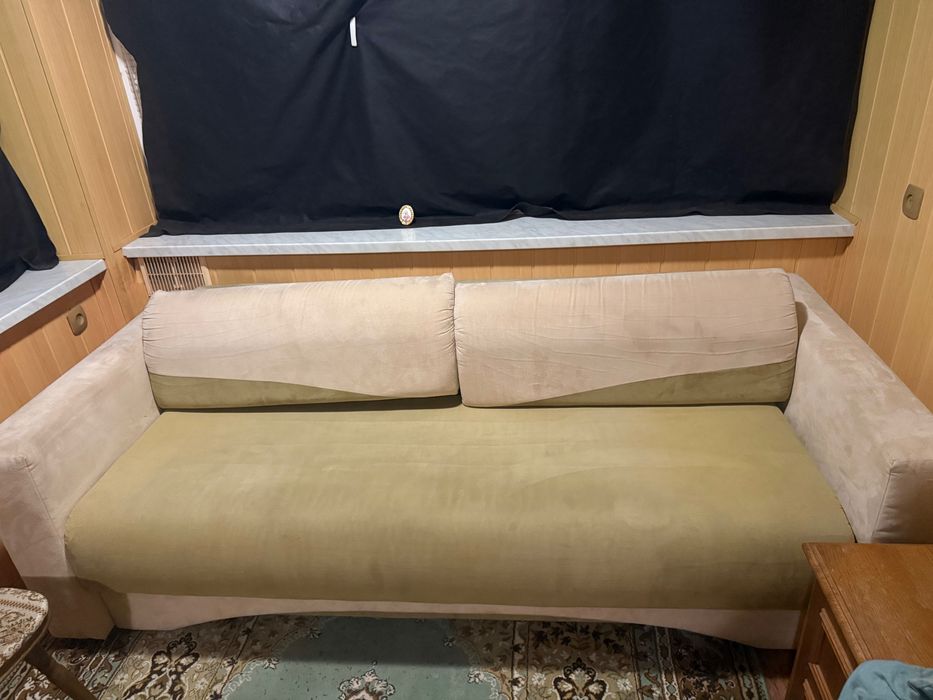 Продается раскладной диван