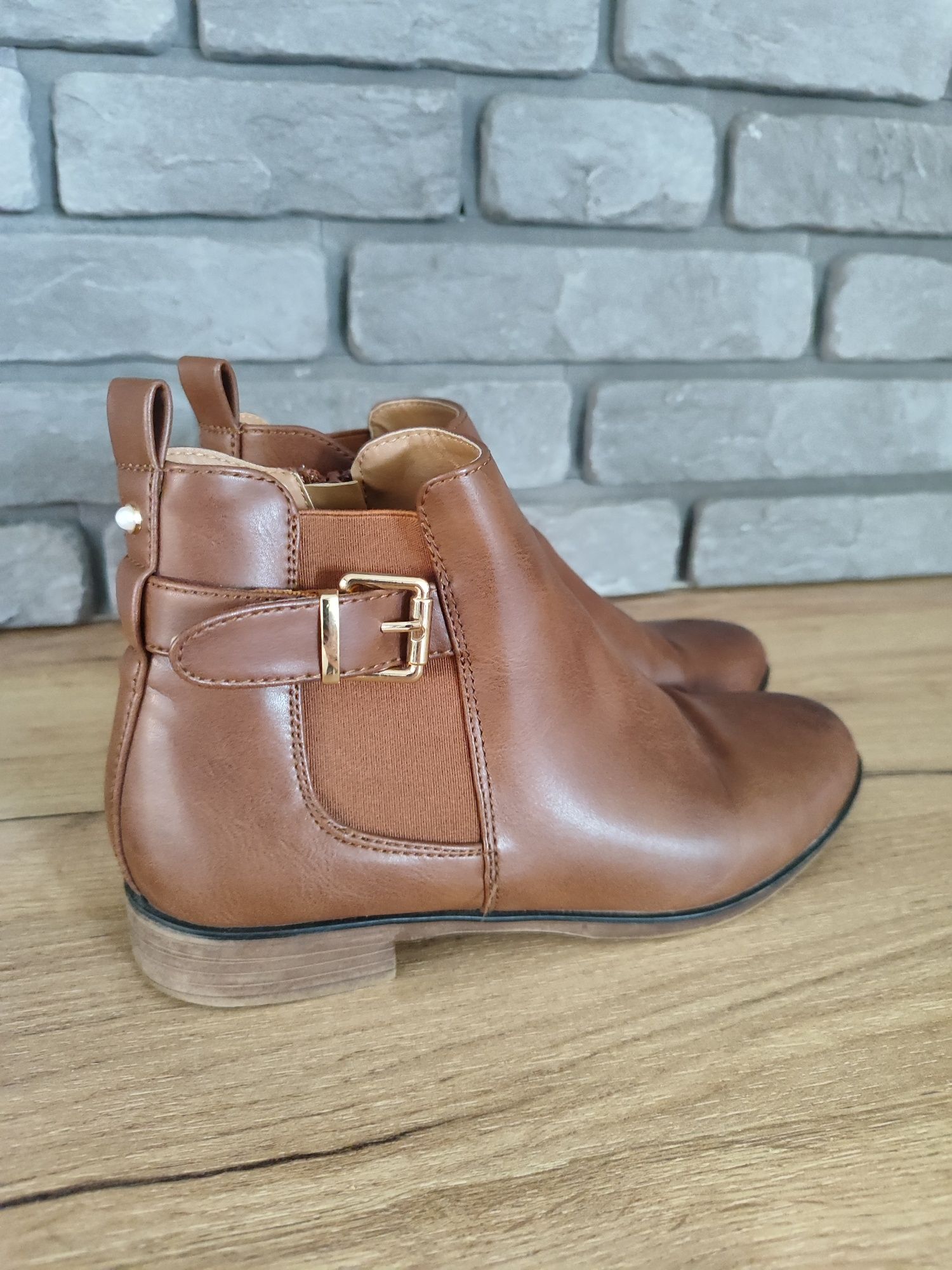 Śliczne brązowe botki Anna Field 37