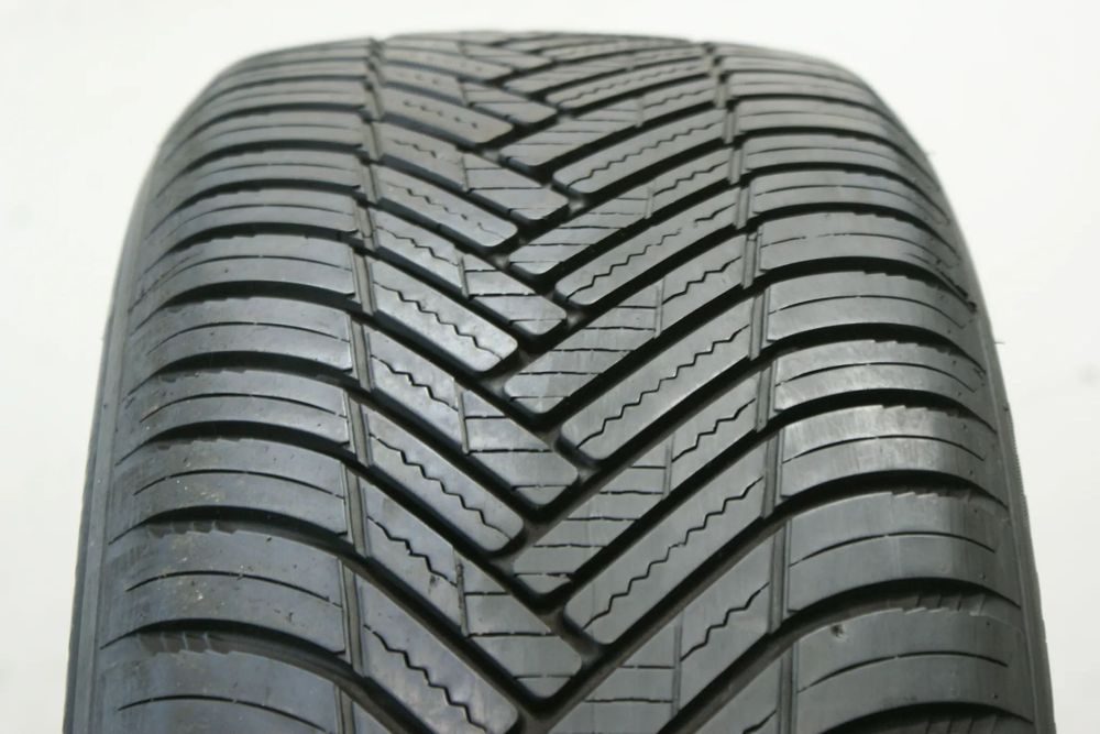 215/55R17 HANKOOK KINERGY 4S 2 , 6,5mm 2022r