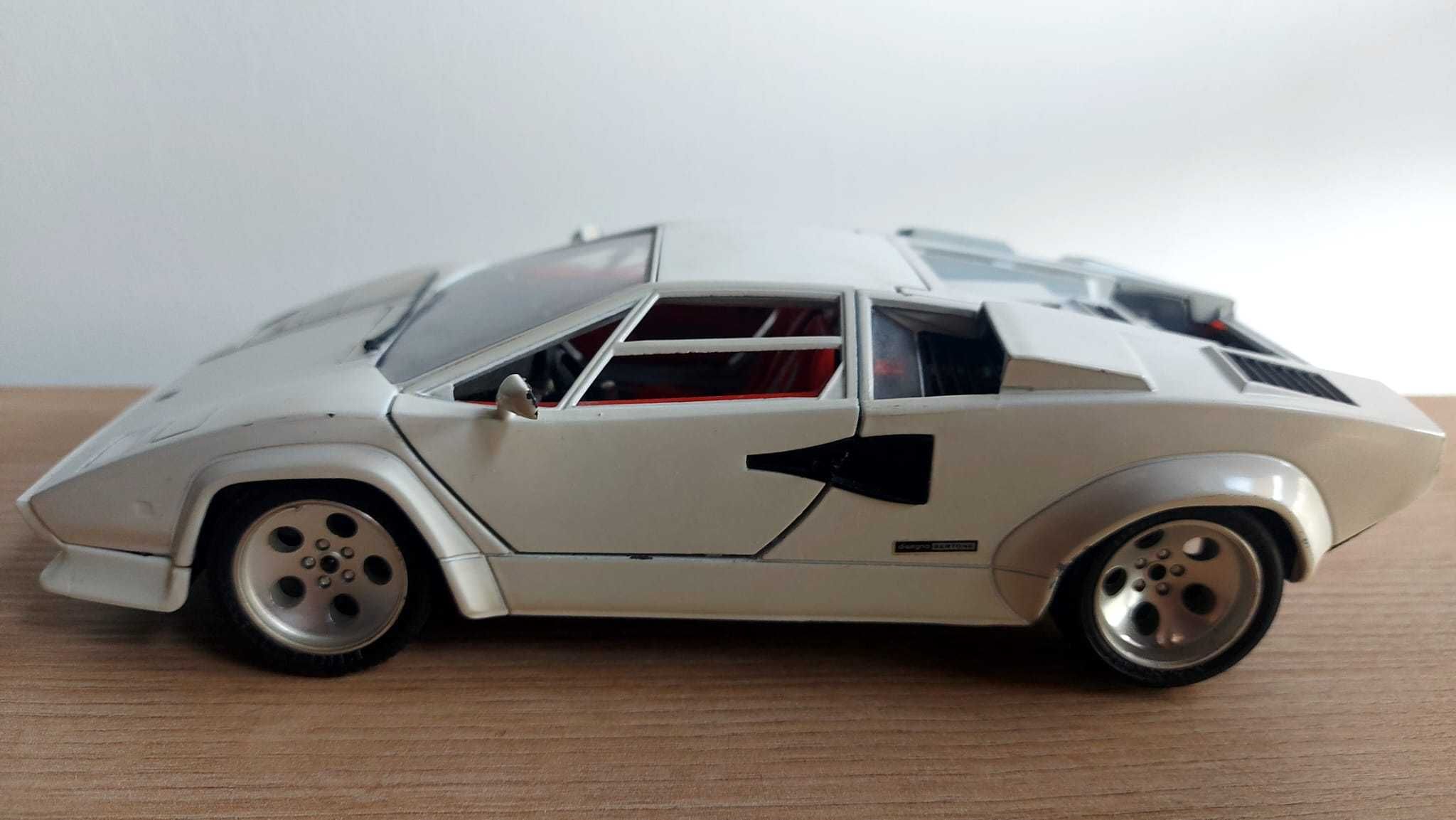 Burago Lamborghini Contach 1988 1/18