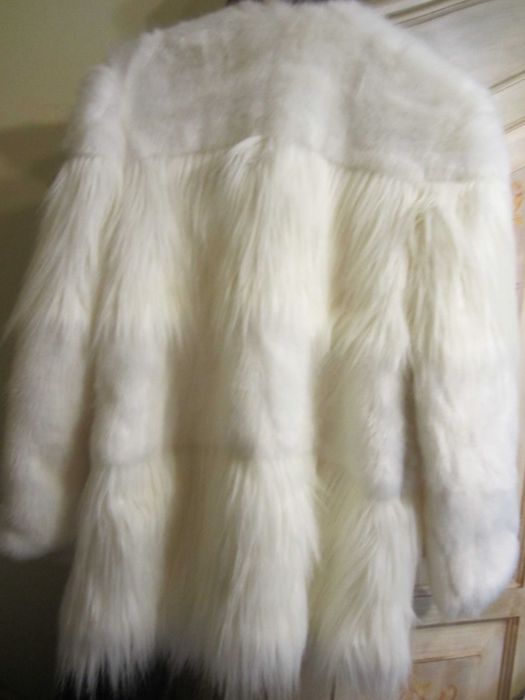 Casaco de Pelo da ZARA-NOVO