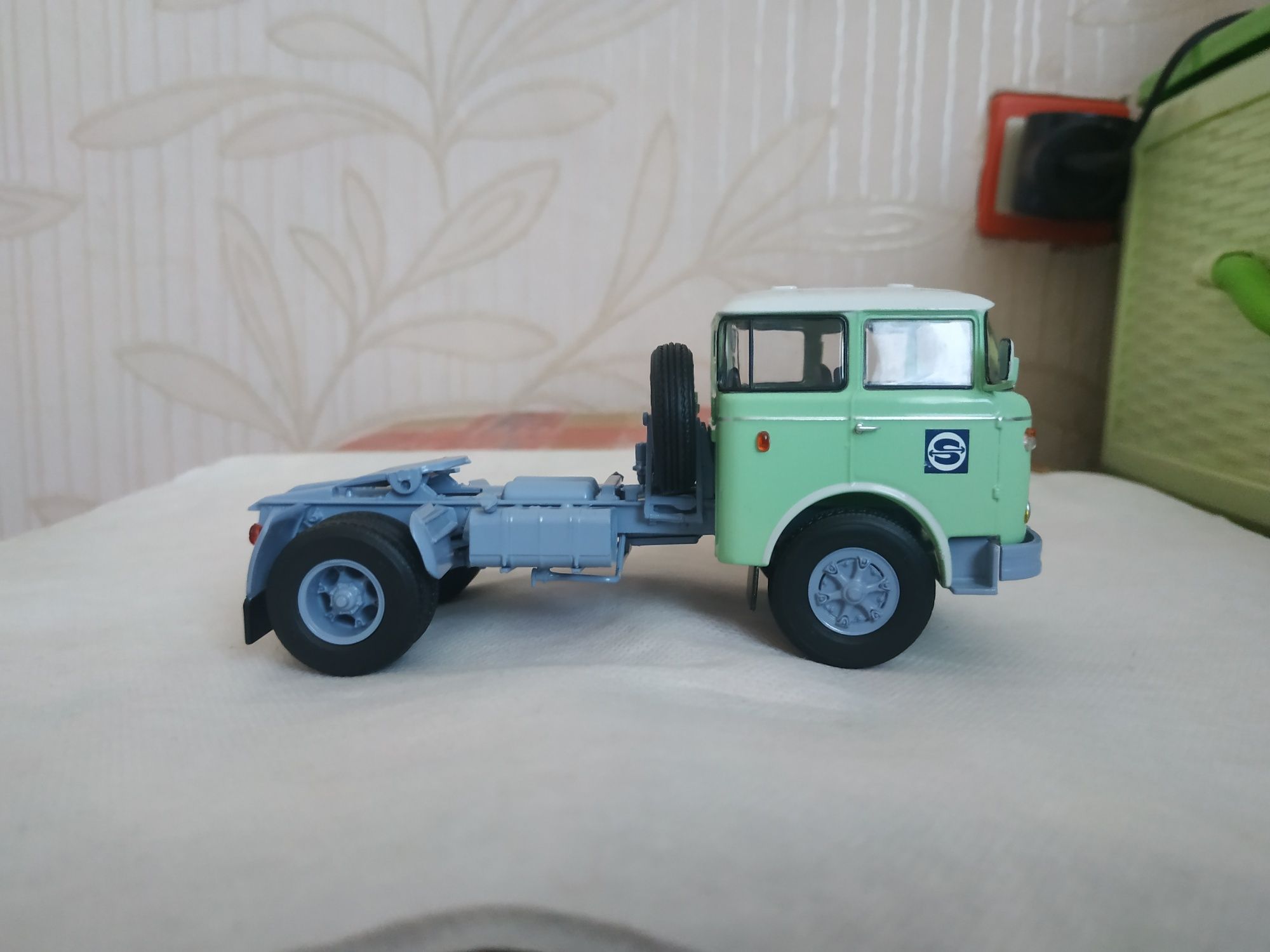 Skoda LIAZ 706 MTTN сідловий тягач "Автоісторія"  1:43