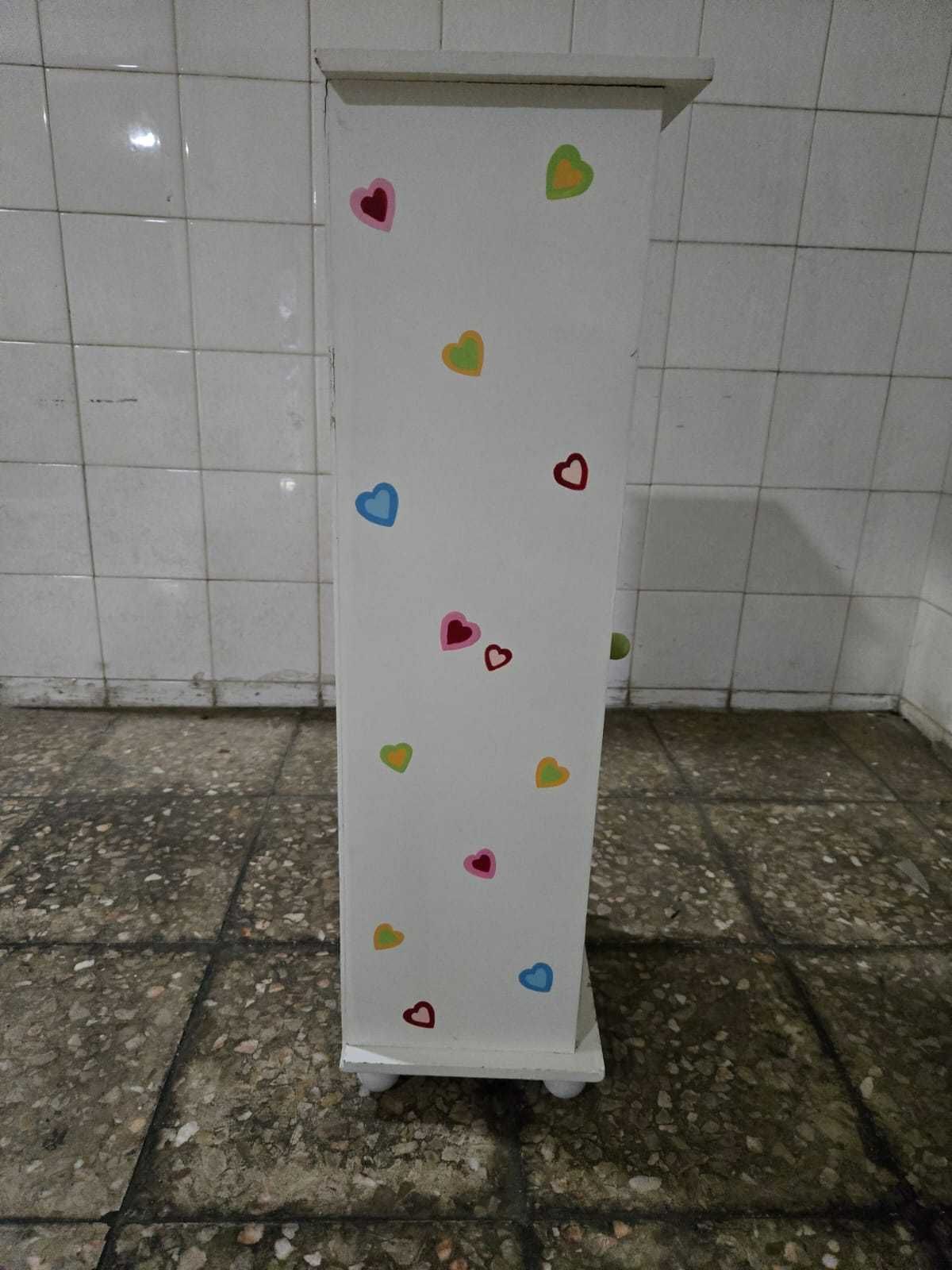 Móvel arrumos criança