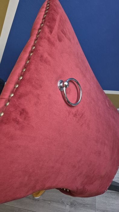 Stylowy fotel po renowacji