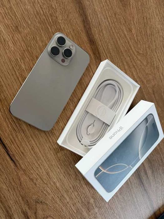 Apple iphone 16 pro 256gb natural titanium